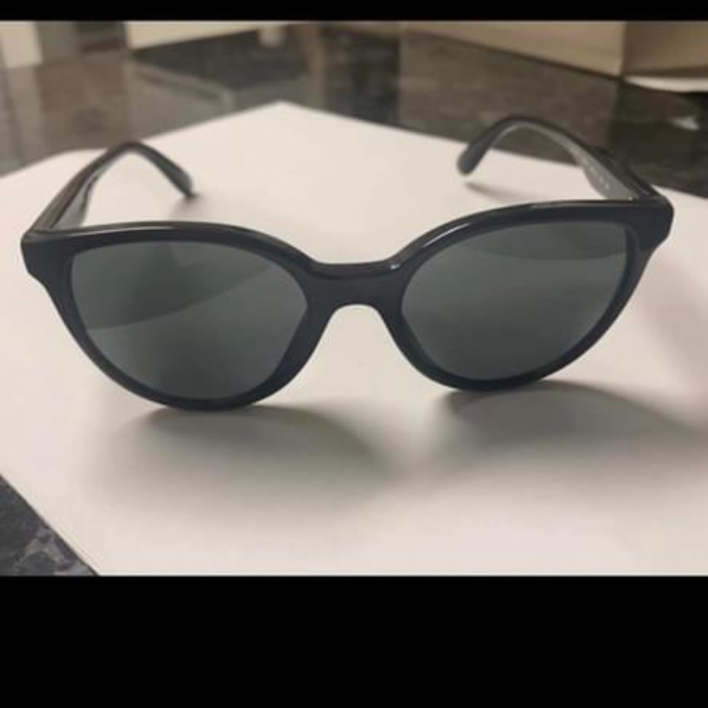 NEW Versace kids sunglasses